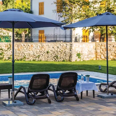 Beautiful Home In Turcic With Wifi