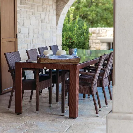 Beautiful Home In Turcic With Wifi * Vantacici