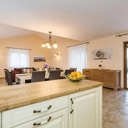 Beautiful Home In Turcic With Wifi Vikendica *