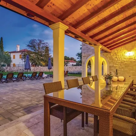 Vikendica Beautiful Home In Turcic With Wifi *